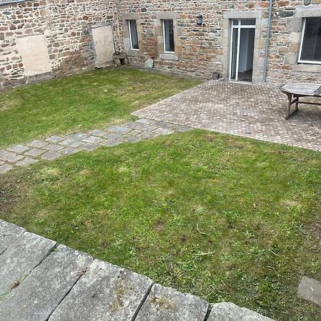 Un Havre De Paix A 2 Pas Du Port Apartment Пампол Екстериор снимка